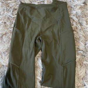 Lulu lemon leggings with side pockets